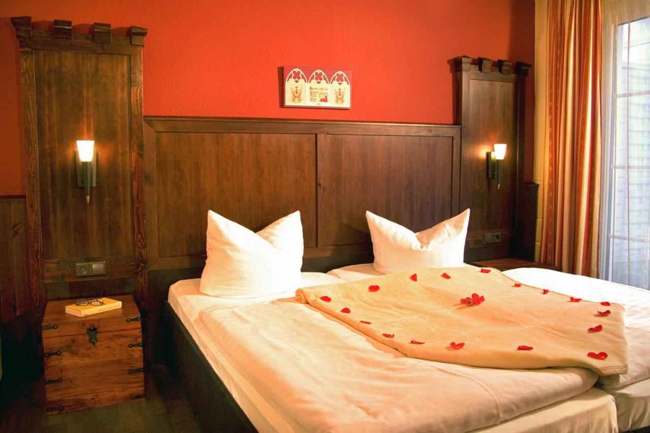 Ostsee-Rittergut-Ruegen Mit Binzhotel & Ordenskapelle & Romantikgut Екстериор снимка