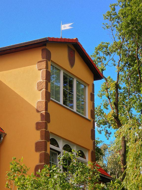 Ostsee-Rittergut-Ruegen Mit Binzhotel & Ordenskapelle & Romantikgut Екстериор снимка